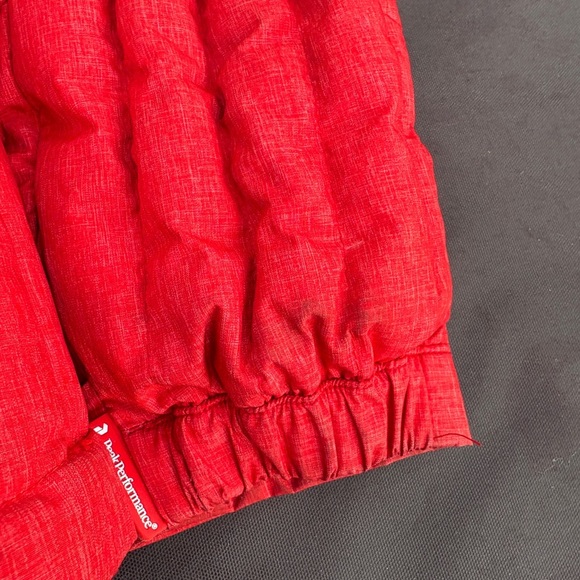Peak Performance Blackburn Women’s Down ski jacket red warm - Picture 7 of 7